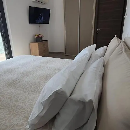 Magic Boutique Sophia 2,3 Pool Apartament